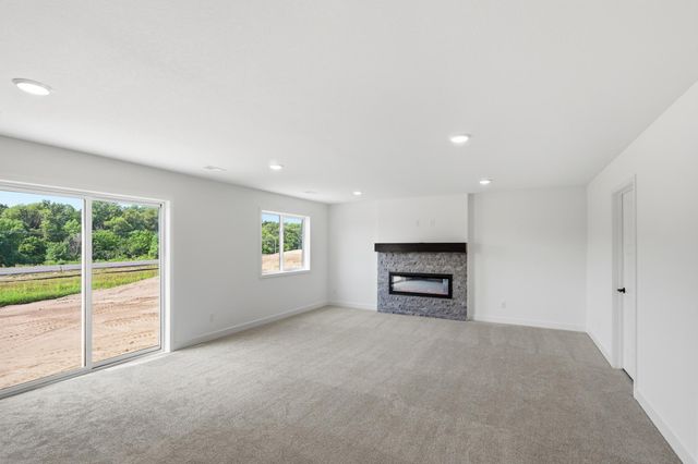 819 Walnut Grove Lane, Hanover, MN 55341