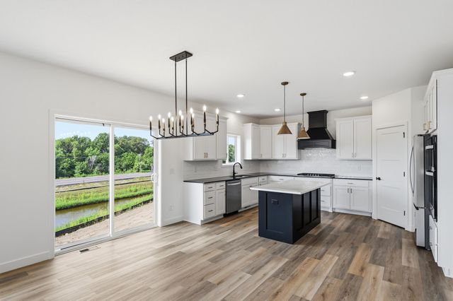 819 Walnut Grove Lane, Hanover, MN 55341