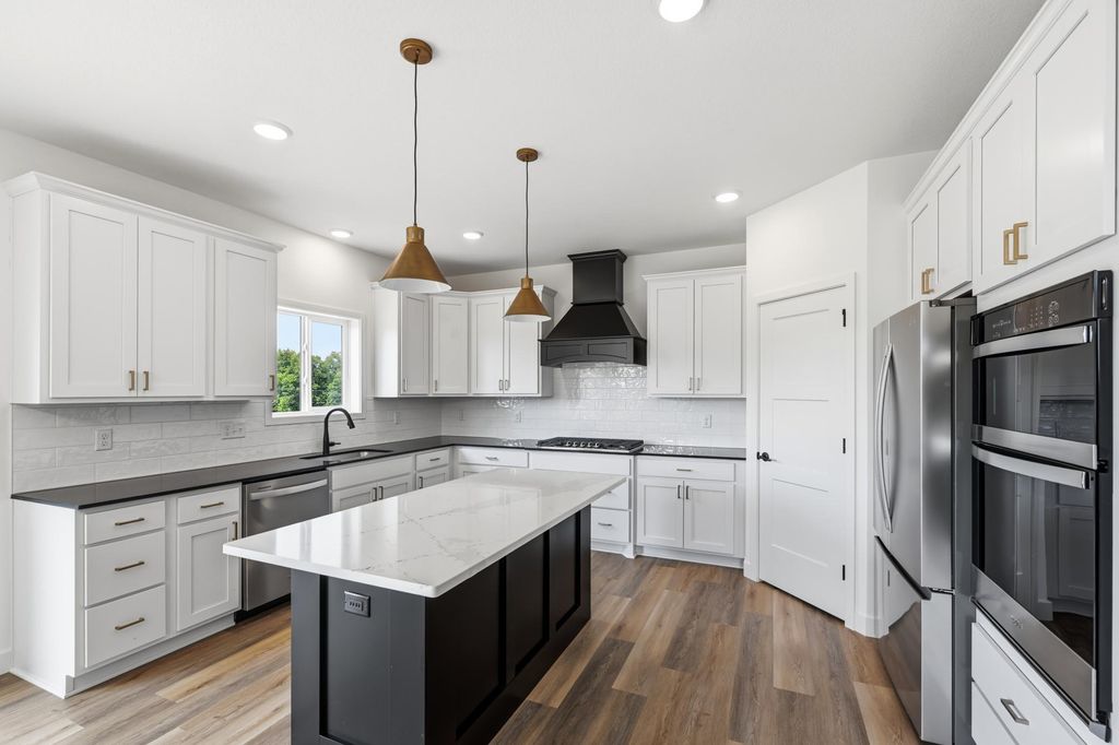 819 Walnut Grove Lane, Hanover, MN 55341 — photo 2