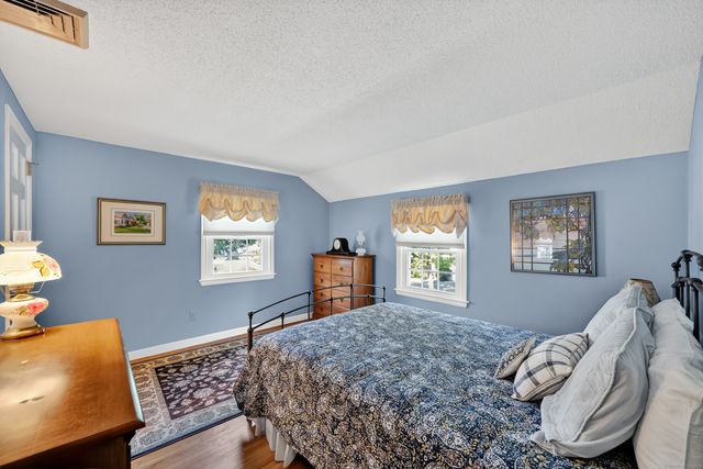 39 Cart Road, Glastonbury, CT 06033