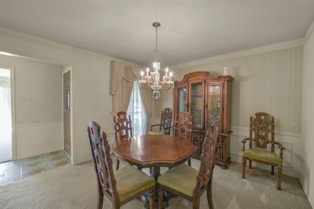 11922 Moorcreek Drive, Houston, TX 77070