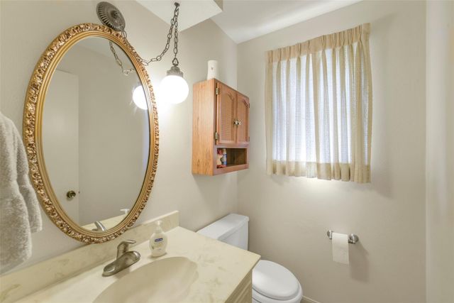 11922 Moorcreek Drive, Houston, TX 77070