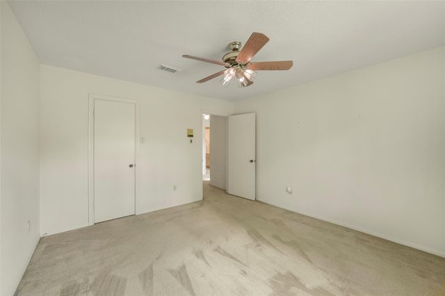 11922 Moorcreek Drive, Houston, TX 77070