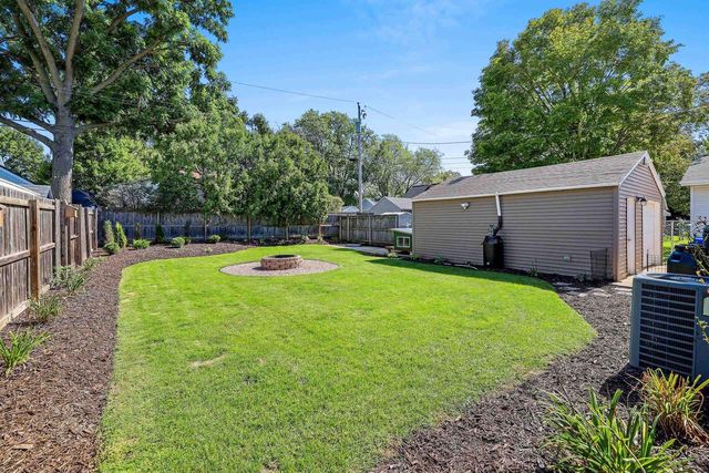 828 N PLATTEN STREET, Green Bay, WI 54303