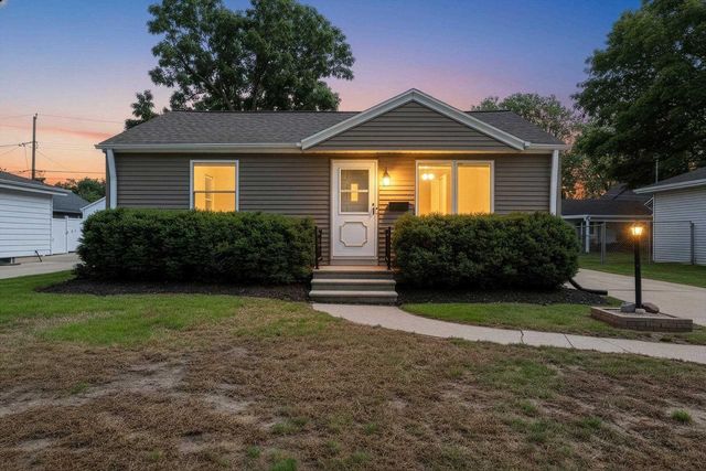 828 N PLATTEN STREET, Green Bay, WI 54303