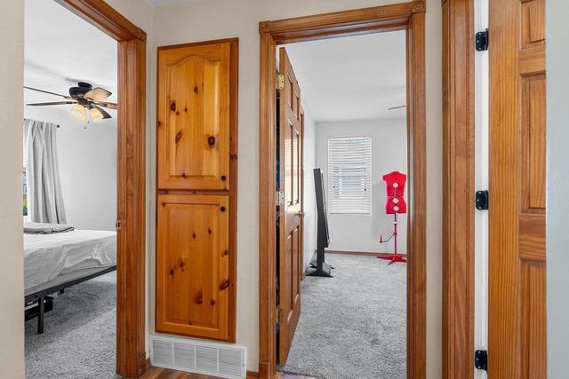 828 N PLATTEN STREET, Green Bay, WI 54303