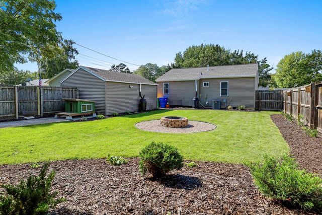 828 N PLATTEN STREET, Green Bay, WI 54303