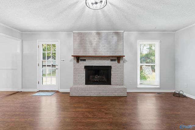 910 Lark Circle, Madison, AL 35758