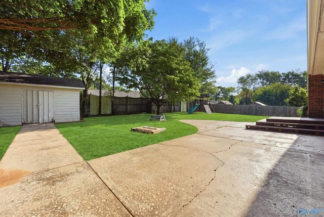 910 Lark Circle, Madison, AL 35758