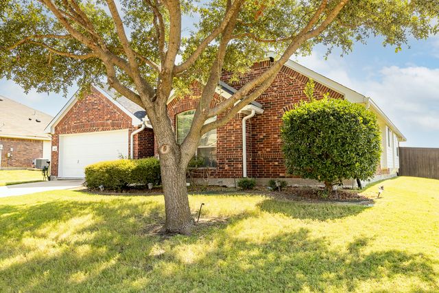107 Harvest Way, Crandall, TX 75114