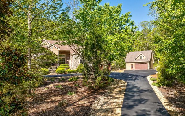 240 Horseshoe Bend Road, E, Signal Mountain, TN 37377