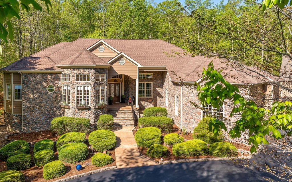 240 Horseshoe Bend Road, E, Signal Mountain, TN 37377