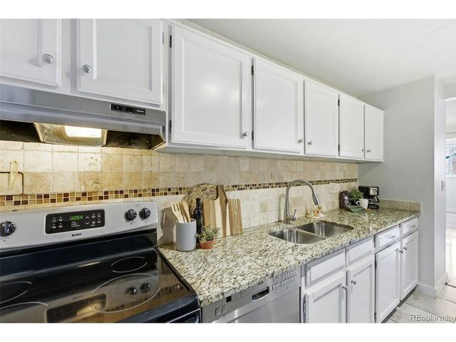 2 Adams St 105, Denver, CO 80206