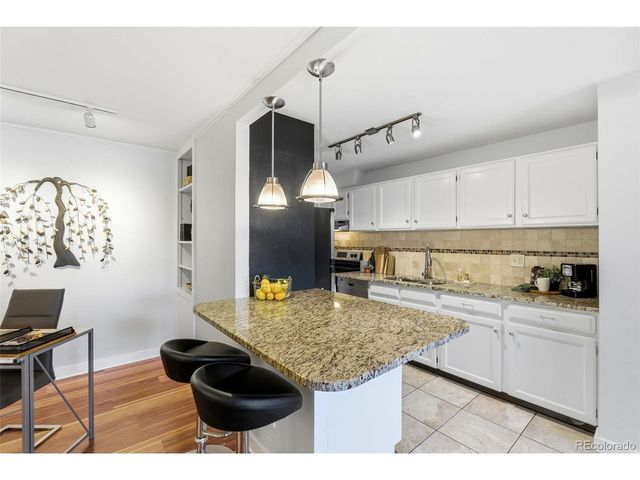 2 Adams St 105, Denver, CO 80206