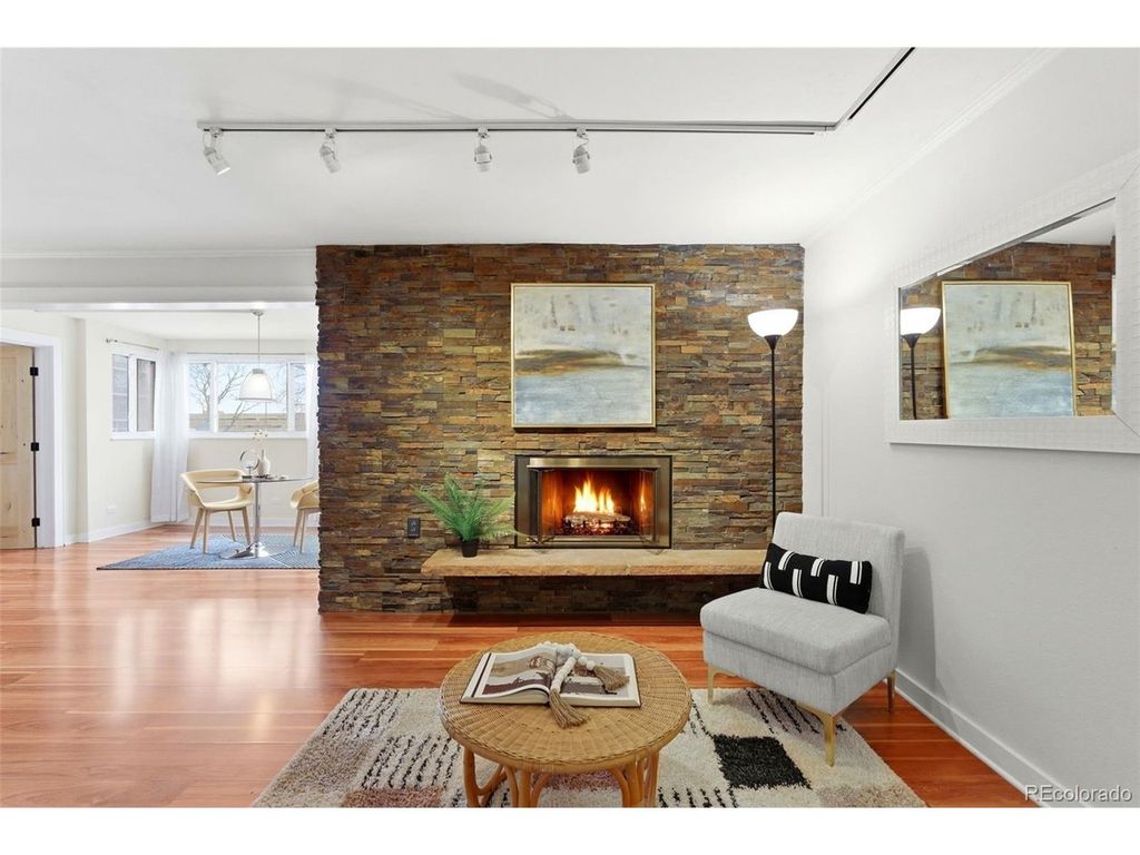 2 Adams St 105, Denver, CO 80206