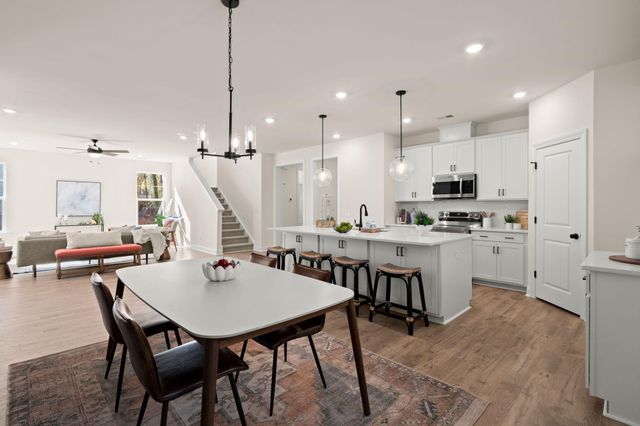 5706 Barbary Coast Road, Hollywood, SC 29449