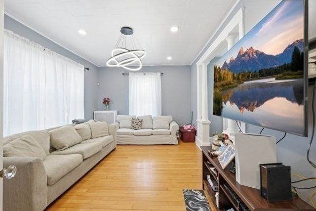 64 Park Terrace Rd, Worcester, MA 01604