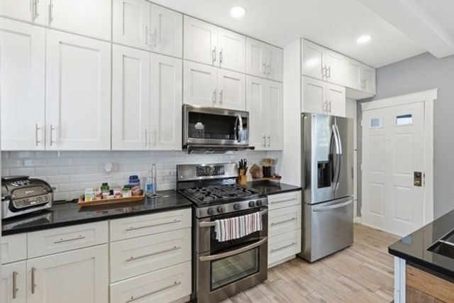 64 Park Terrace Rd, Worcester, MA 01604