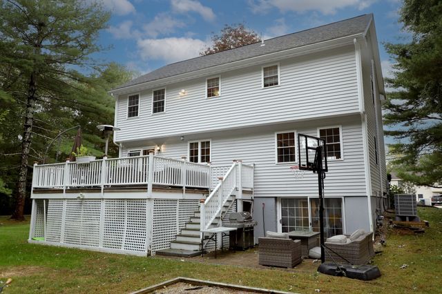 233 Haverhill St, North Reading, MA 01864
