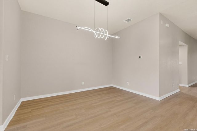 7619 TOLEDO BND, San Antonio, TX 78252