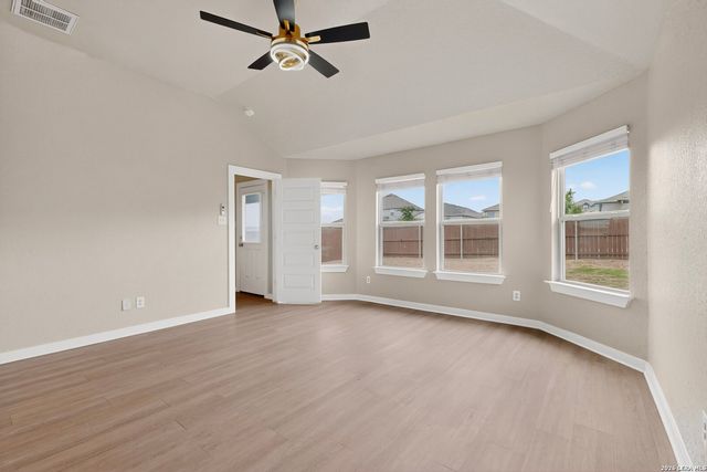 7619 TOLEDO BND, San Antonio, TX 78252