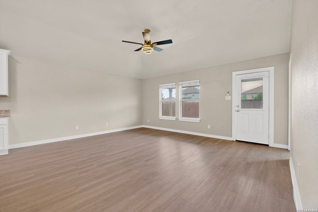 7619 TOLEDO BND, San Antonio, TX 78252