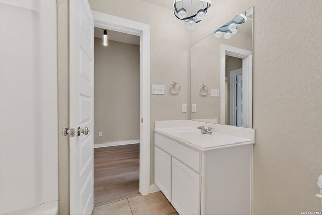 7619 TOLEDO BND, San Antonio, TX 78252