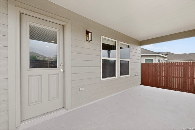 7619 TOLEDO BND, San Antonio, TX 78252