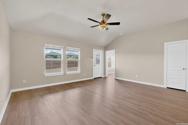 7619 TOLEDO BND, San Antonio, TX 78252