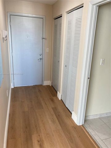 133 NE 2nd Ave 2112, Miami, FL 33132