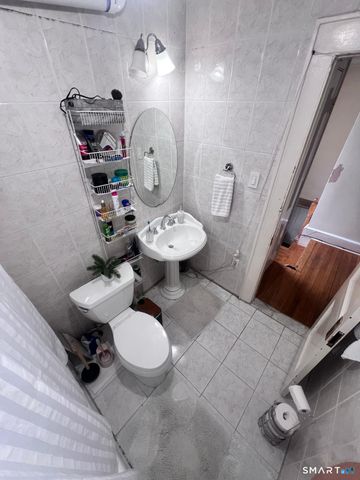 3461 Main Street, Bridgeport, CT 06606