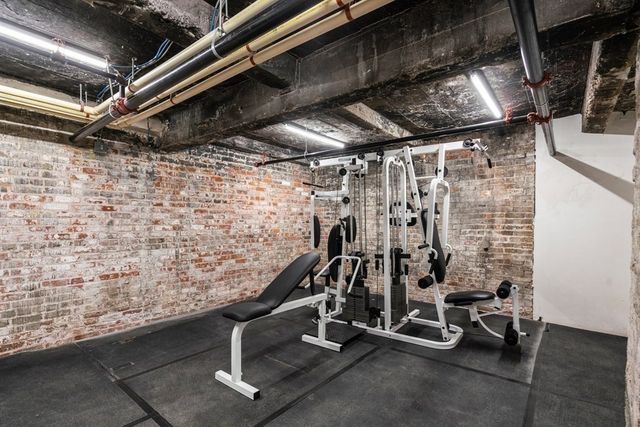 1950 Washington St 3B, Boston, MA 02118