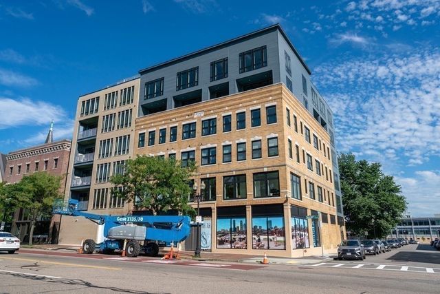 1950 Washington St 3B, Boston, MA 02118