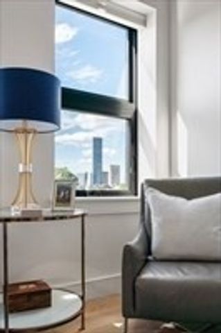 1950 Washington St 3B, Boston, MA 02118
