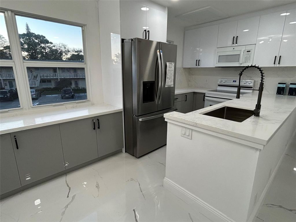 115 Ventnor F 115, Deerfield Beach, FL 33442