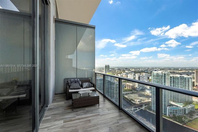 801 S Miami Ave 5804, Miami, FL 33130