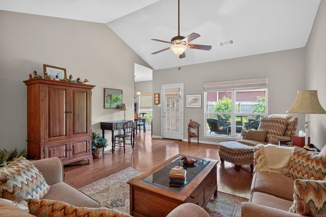 114 Sand Pebble, Hot Springs, AR 71913