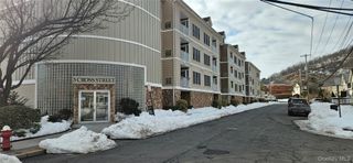 3 Cross Street 304, Suffern, NY 10901