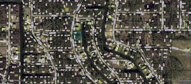 10106 Bancroft Street, Waveland, MS 39576