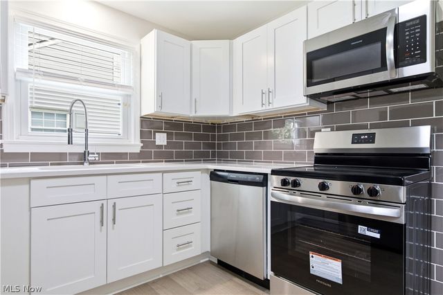 2311 N Jefferson Boulevard, Lorain, OH 44052