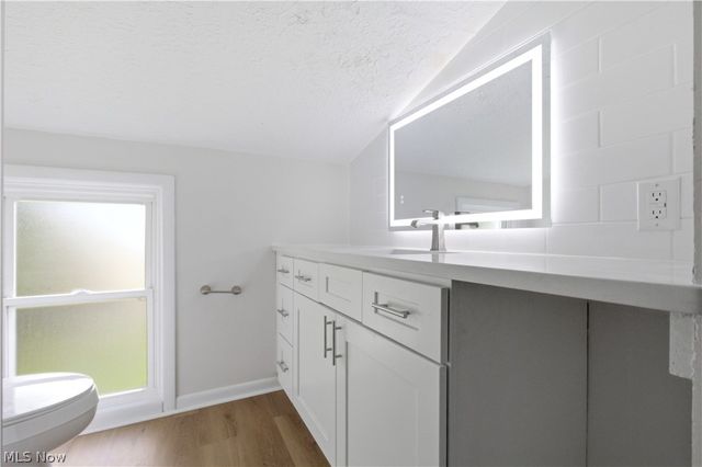 2311 N Jefferson Boulevard, Lorain, OH 44052