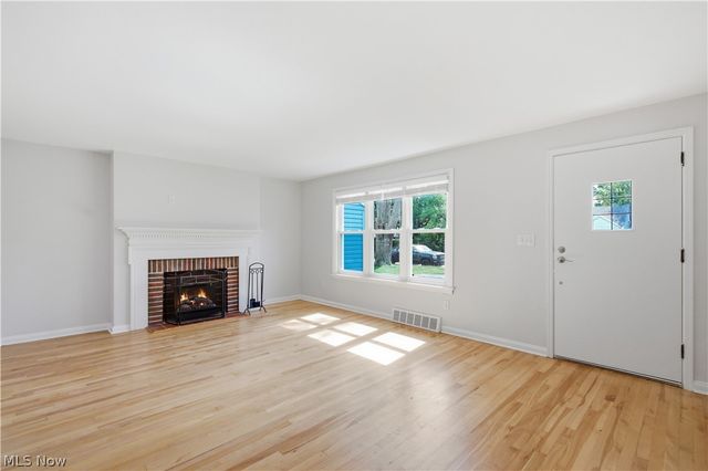 2311 N Jefferson Boulevard, Lorain, OH 44052