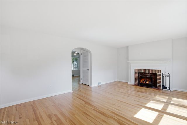 2311 N Jefferson Boulevard, Lorain, OH 44052