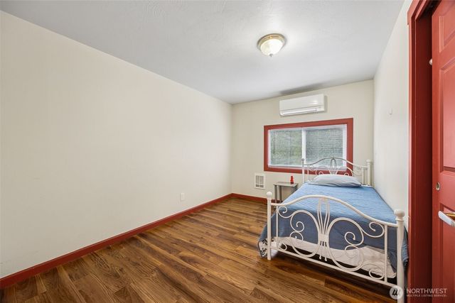 2517 132nd St Se, Everett, WA 98208