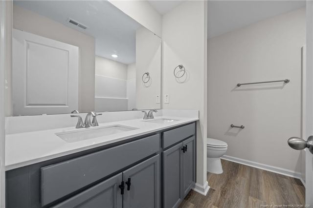 78 Regis Lane, Coats, NC 27521