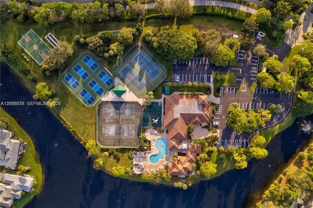 112 Caribe Court, Greenacres, FL 33413