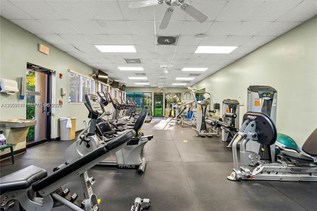 112 Caribe Court, Greenacres, FL 33413
