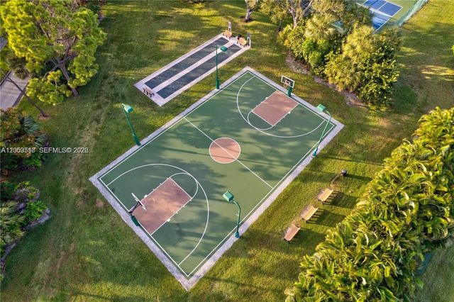 112 Caribe Court, Greenacres, FL 33413