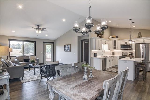 232 S Chestnut Street, Ellsworth, WI 54011