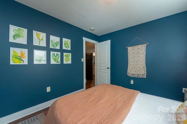 43 Flynn Branch Road, Asheville, NC 28804